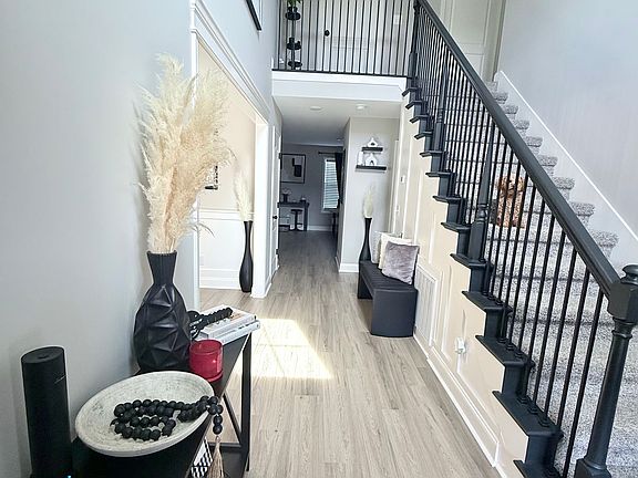 5th image of 861 Limestone Way