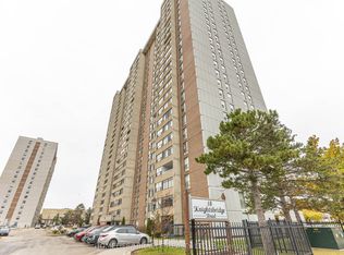 18 Knightsbridge Rd #2311, Brampton, ON L6T3X5