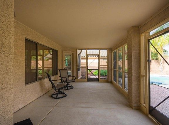 3rd image of 16634 W Woodlands Ave