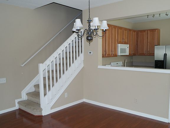 5th image of 7570 Red Crane Ln