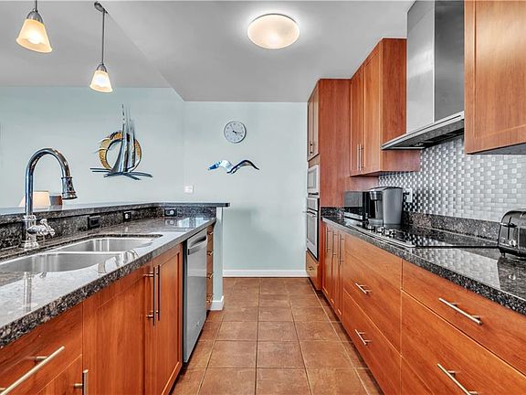 4th image of 3738 Sandpiper Rd APT 433B