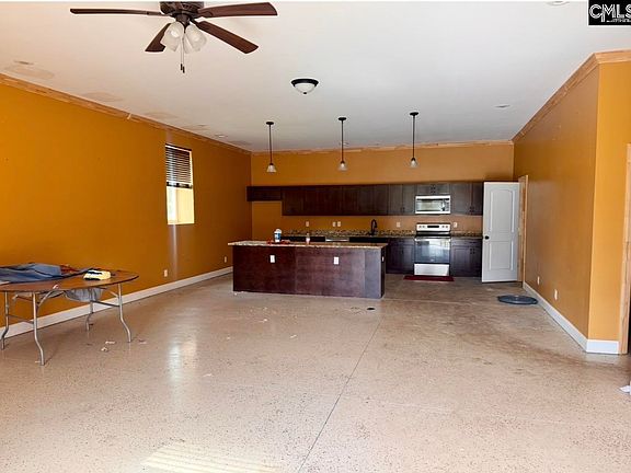 2nd image of 8612 Wilson Blvd