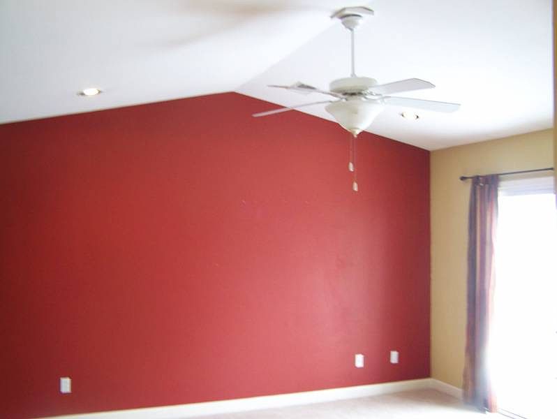 Livingroom with vaulted ceilin