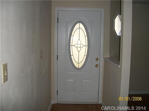 3rd image of 4015 Courtland Dr