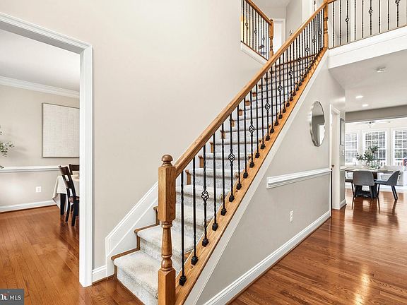 5th image of 17123 Sweetwater Ct