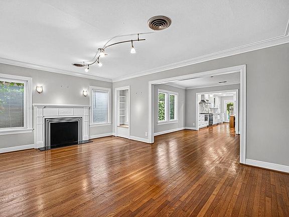 4th image of 1706 W Main St