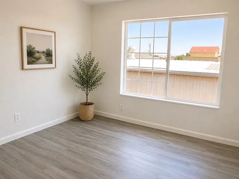10 Highway Ave — Photo 14