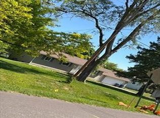 5095 Raymond Ave, Burton, MI 48509