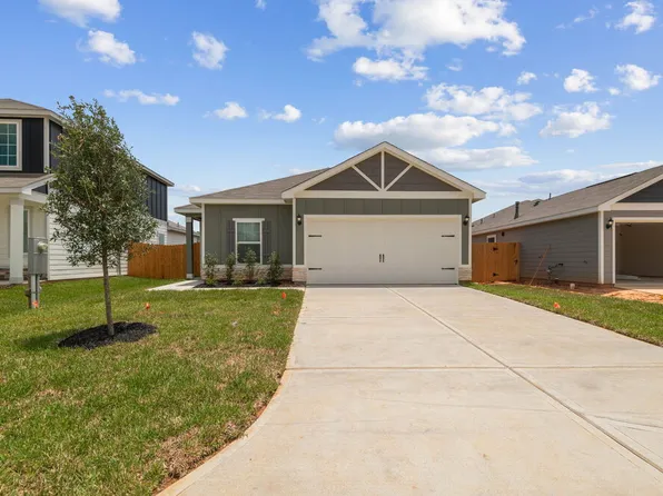 16430 Honeysuckle Hill Dr, Conroe, TX 77304