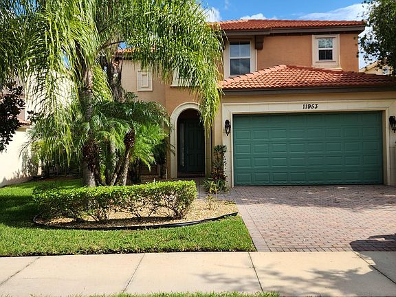 4th image of 11953 SW Bennington Cir #1