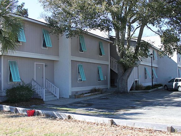 3rd image of 1511 Ben Sawyer Blvd #1511