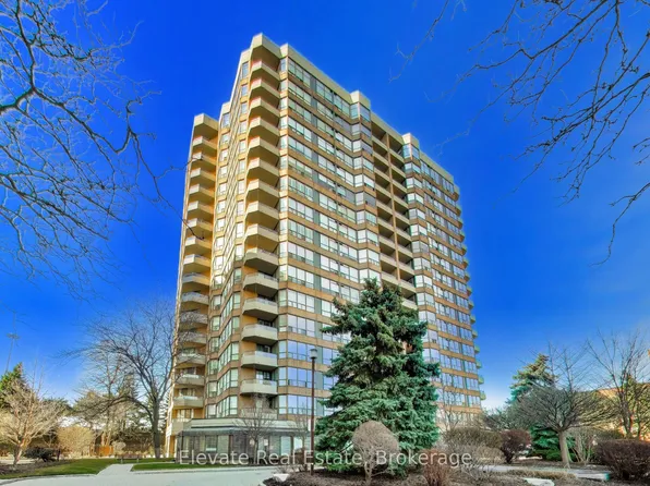 268 Ridley Blvd #317, Toronto, ON M5M 4N3
