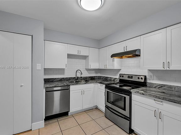 4th image of 2288 SW 81st Ave #2288