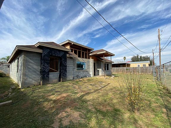 3rd image of 1011 Ramireno Ave