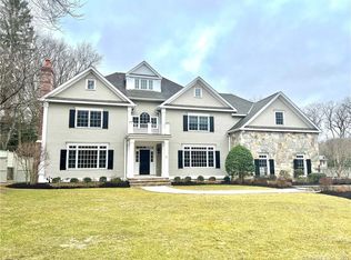 22 Dads Ln, Stamford, CT 06903
