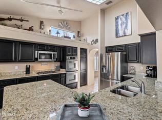 1950 W Desert Highlands Dr, Oro Valley, AZ 85737