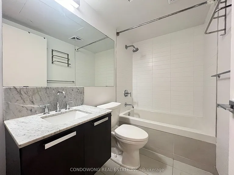 42 Charles St E #4308 — Photo 8