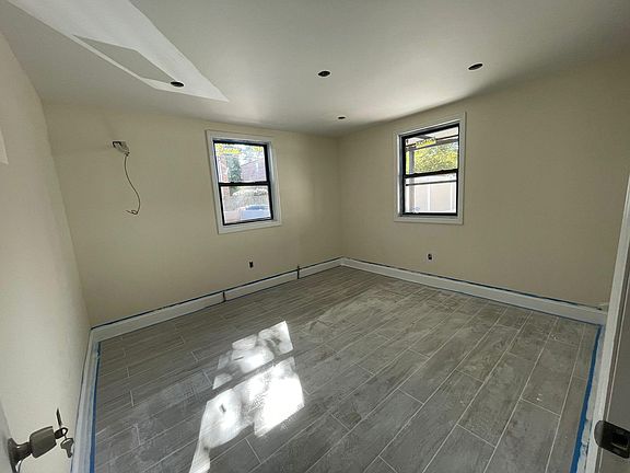 2nd image of 1070 Mace Ave Floor 2