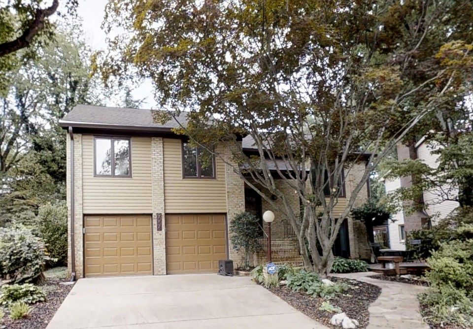 1st image of 9554 Pine Bough Pl