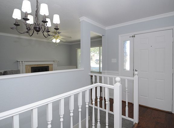 2nd image of 4037 W Yorkshire Dr