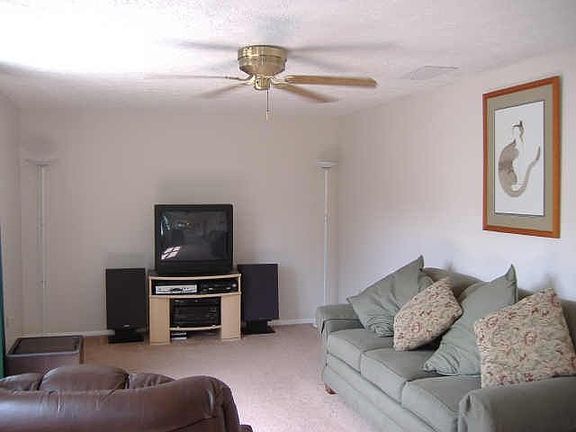 4th image of 29 Curtisdale Ln