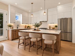 1026 Stewart Ave #104, Coquitlam, BC V3K 2N6
