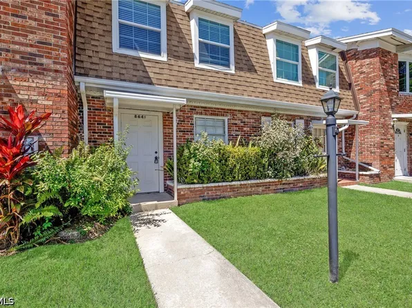 864 Courtington Ln #3, Fort Myers, FL 33919