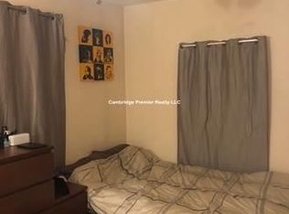 175 Concord Ave #1R, Cambridge, MA 02138