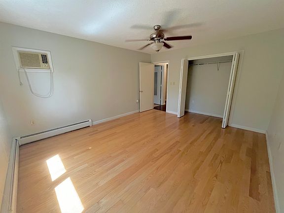 4th image of 120 Fisherville Rd #133