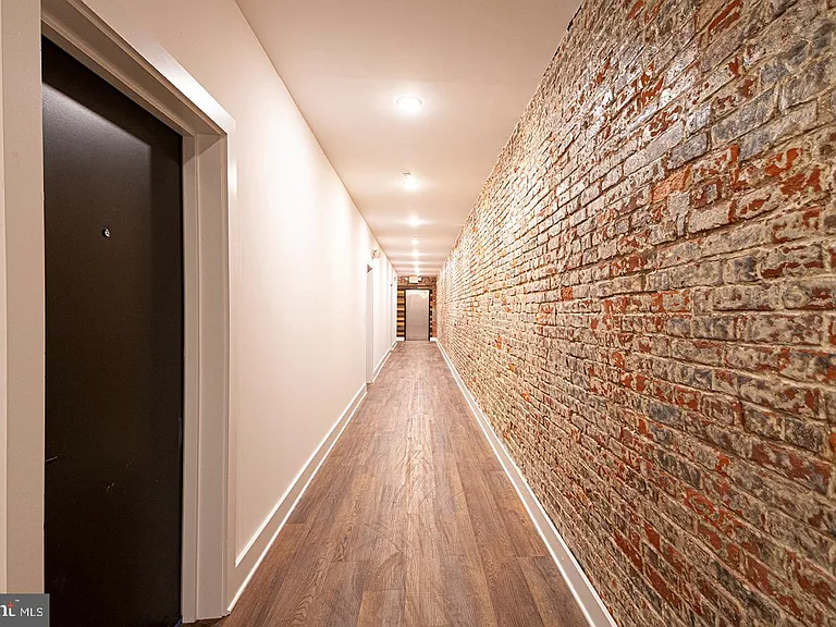 1211 Bainbridge St #2A — Photo 13