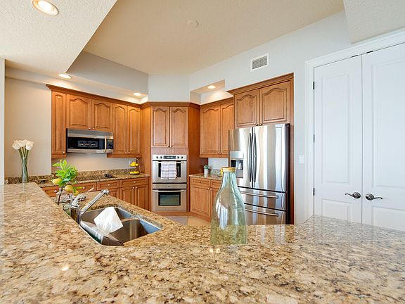 5th image of 2901 S Atlantic Ave #103