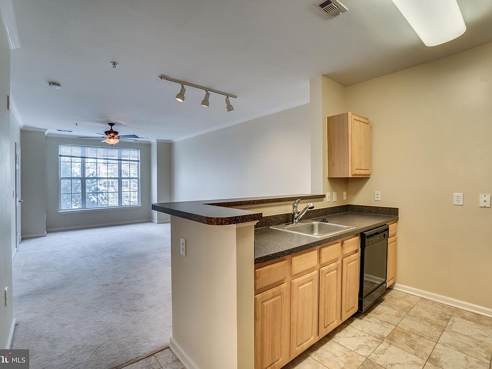 1st image of 100 Ladyshire Ln APT A304