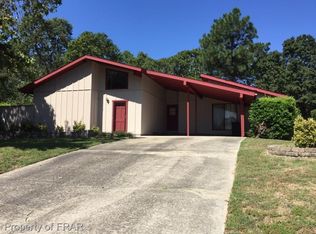 6713 Wake Forest Rd, Fayetteville, NC 28311