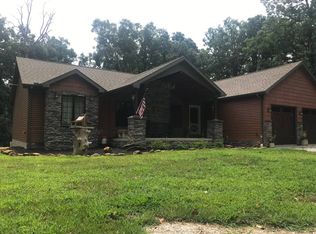 14450 Tiger Rd, Tell City, IN 47586