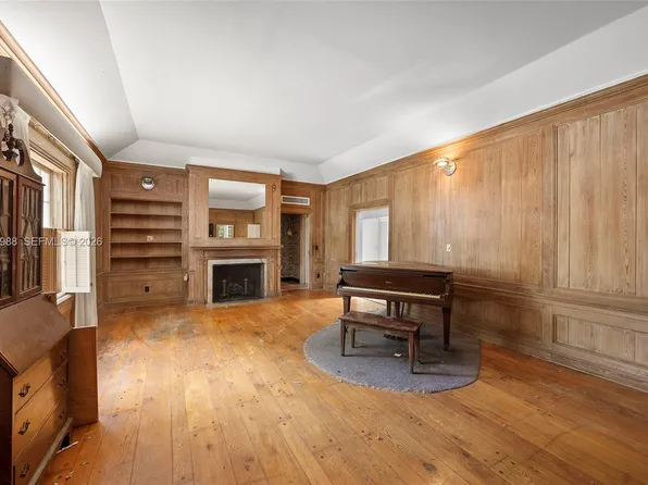 140 NE 95th St, Miami Shores, FL 33138