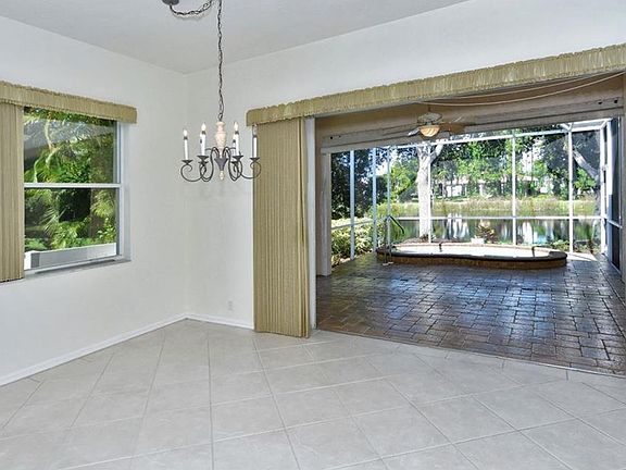 4th image of 1268 Highland Greens Dr