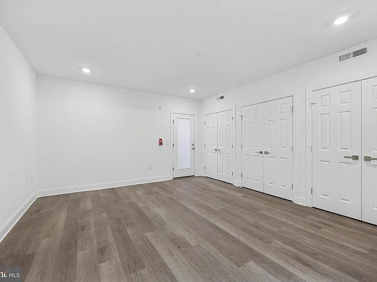 838 S 51st St #2 — Photo 4