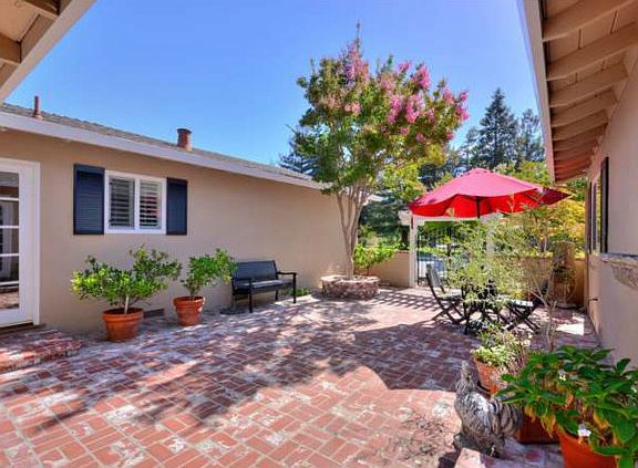 3rd image of 6111 Silberman Dr