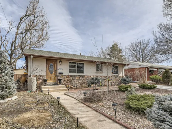 902 S Ironton St, Aurora, CO 80012