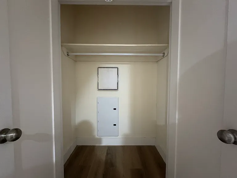 3030 Colden Ave #1A — Photo 8