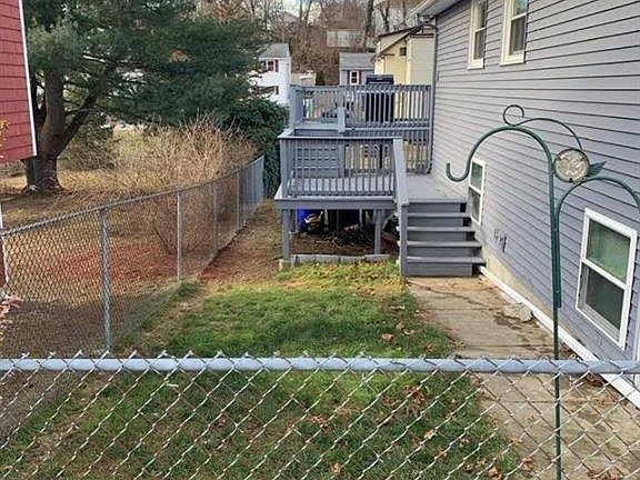 4th image of 50 Atwood St