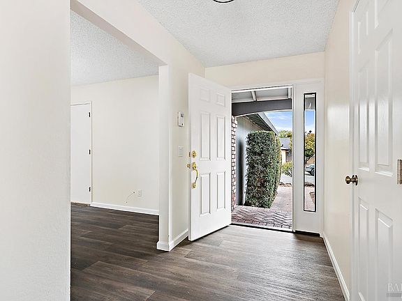 4th image of 1534 Bucknell Court
