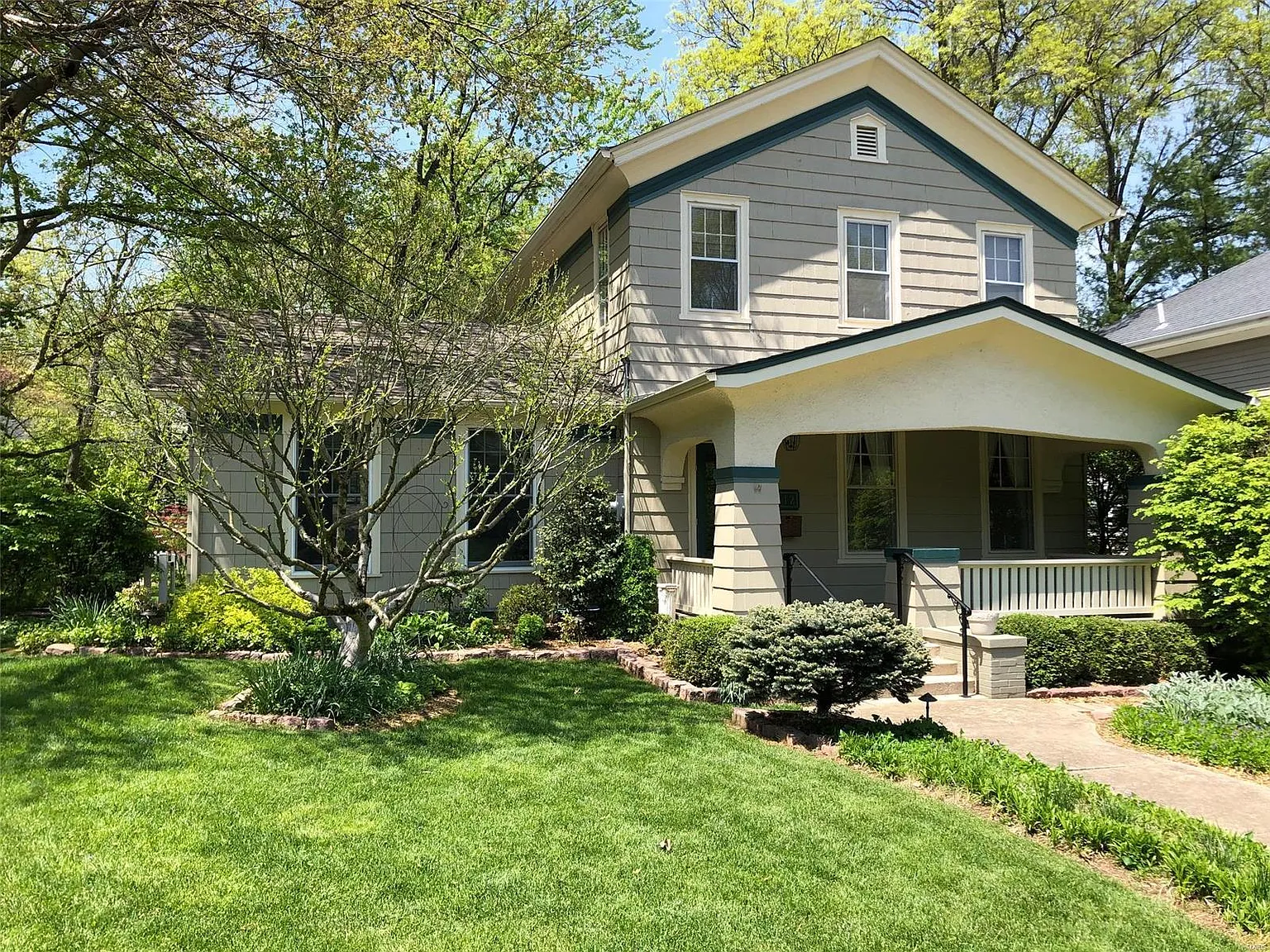 112 Elm St photo 1