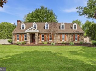 237 Delp Rd, Lancaster, PA 17601