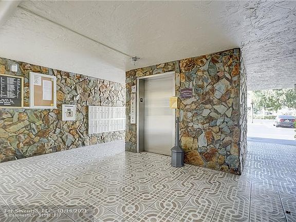 3rd image of 141 SE 3rd Ave APT 602