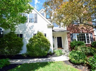 5173 Arrowhead Dr N, Whitehall Township, PA 18078