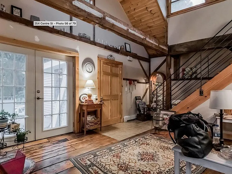 254 Centre St #2 — Photo 2