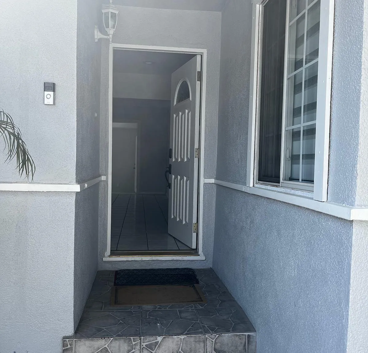 3 bed, 1527 sqft, $4,200 — Photo 2