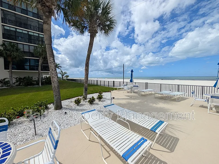 18304 Gulf Blvd #406 — Photo 15