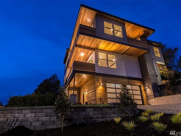 2nd image of 2601 12th Ave W